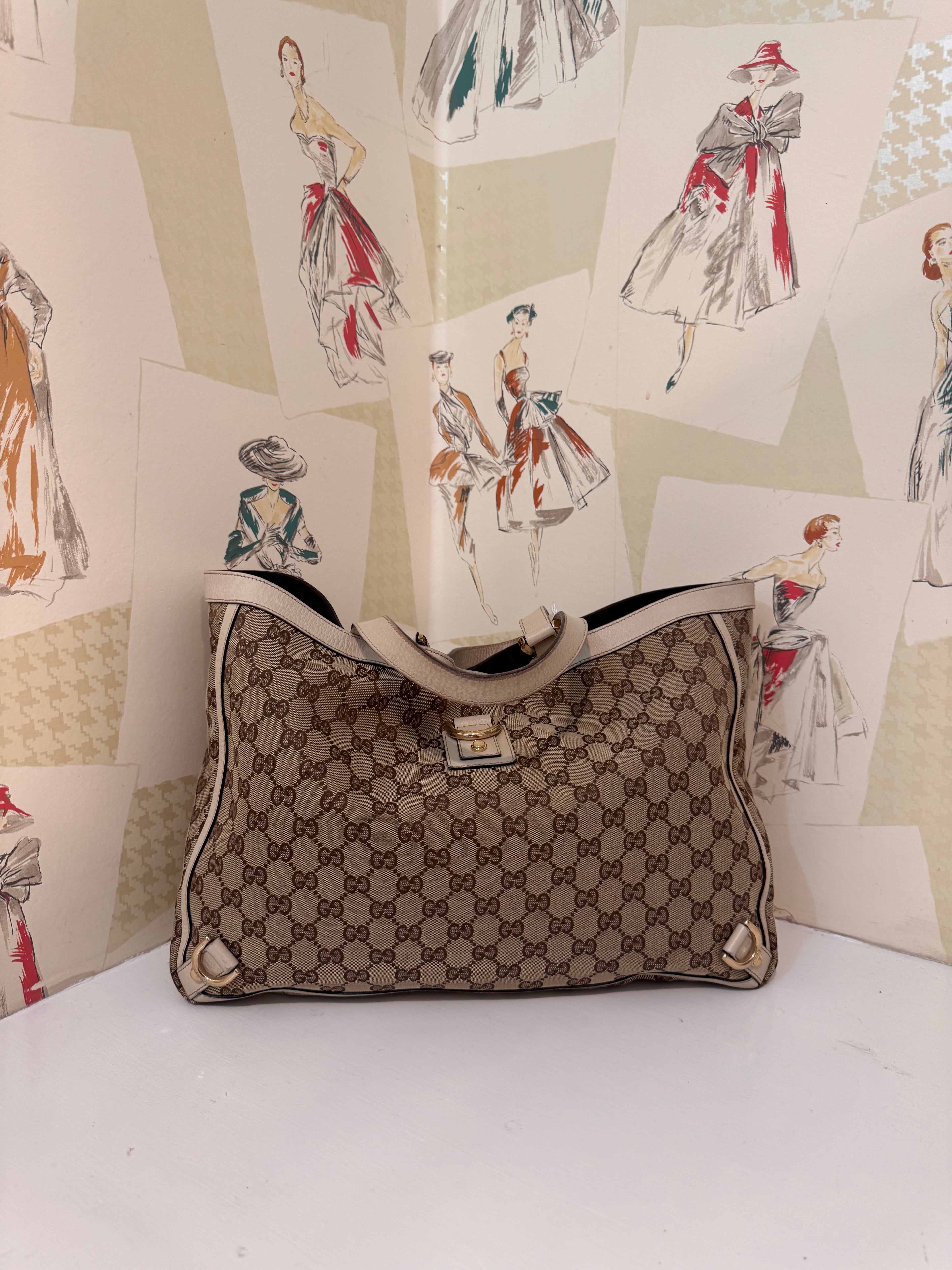 Gucci Canvas Abbey, Large GG and White Leather