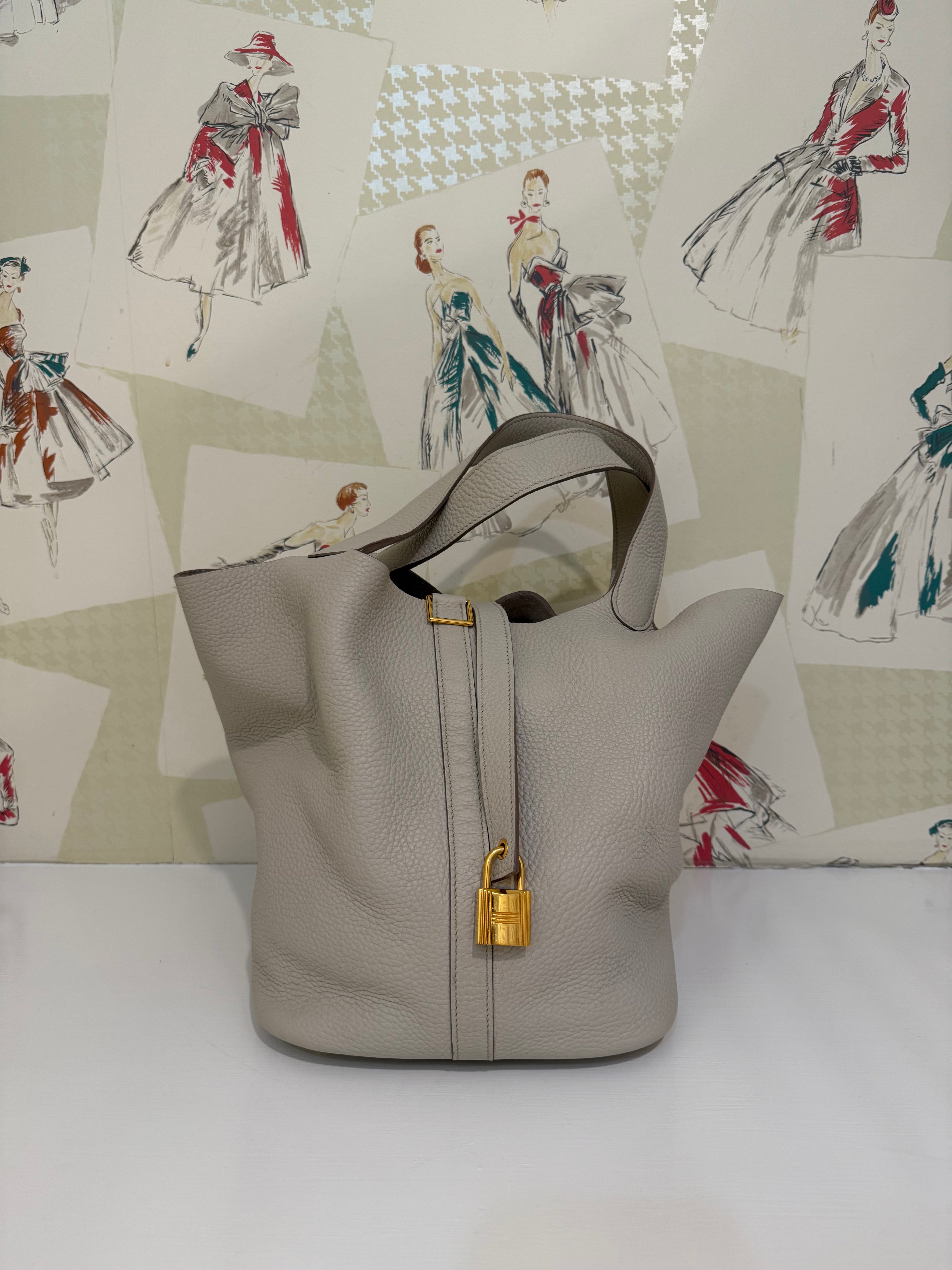 Hermes Picotin 26 Craie Leather/Gold Hardware